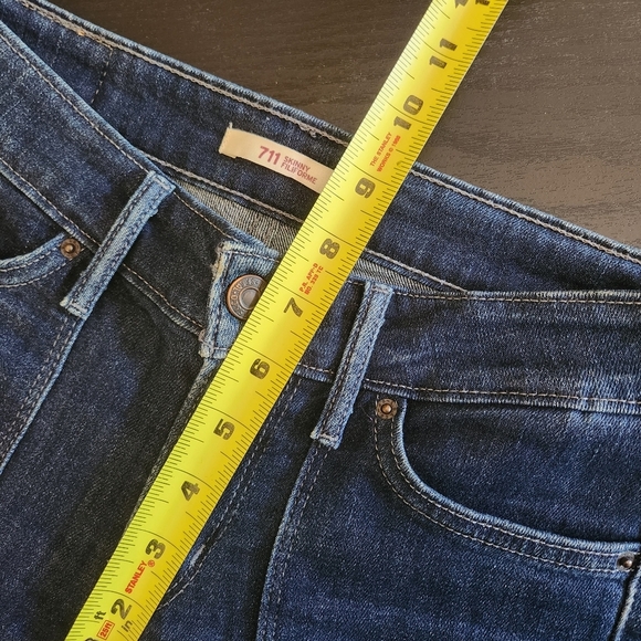 Levis 711 Skinny Jeans Dark Wash Square Pockets Stretchy Mid Rise Womens Size 24 - Picture 8 of 10